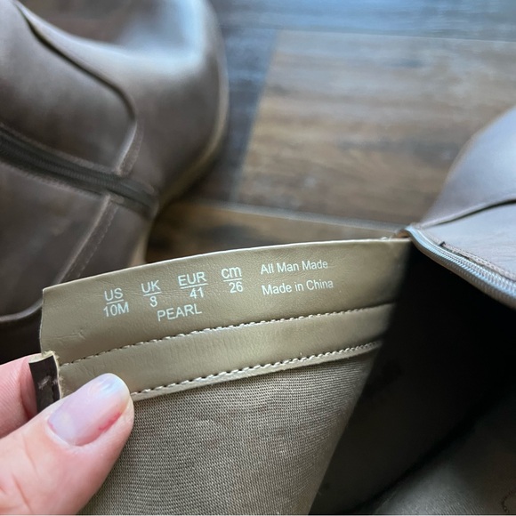 Dr Scholls Pearl Boots NWOT - Picture 7 of 9